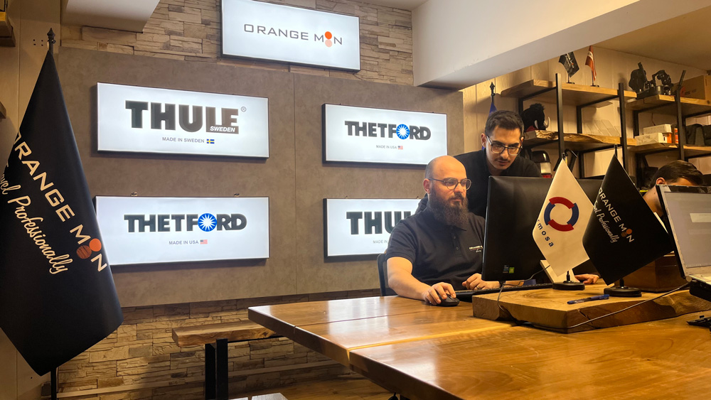 تیم ماه نارنجی